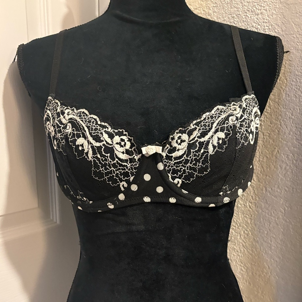 Gilligan & O'Malley Black and White Polka Dot Lace Bra